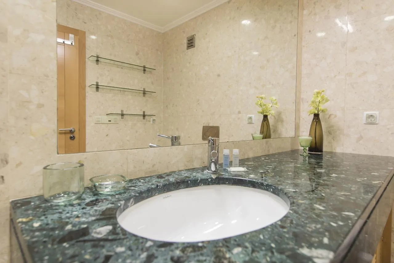 Lovelystay - Modern Apartment In Anjos Lissabon